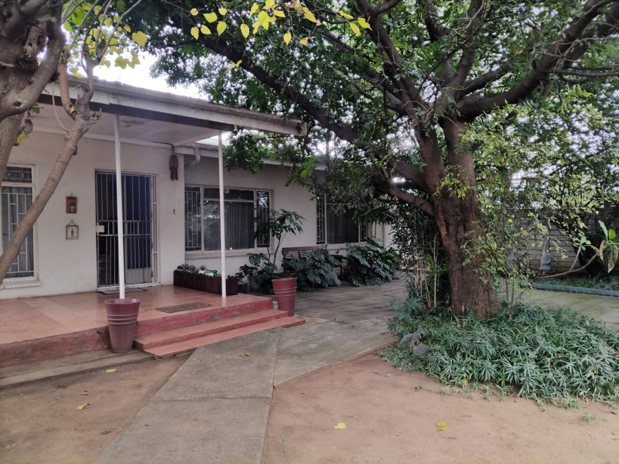 3 Bedroom Property for Sale in Oos Einde North West